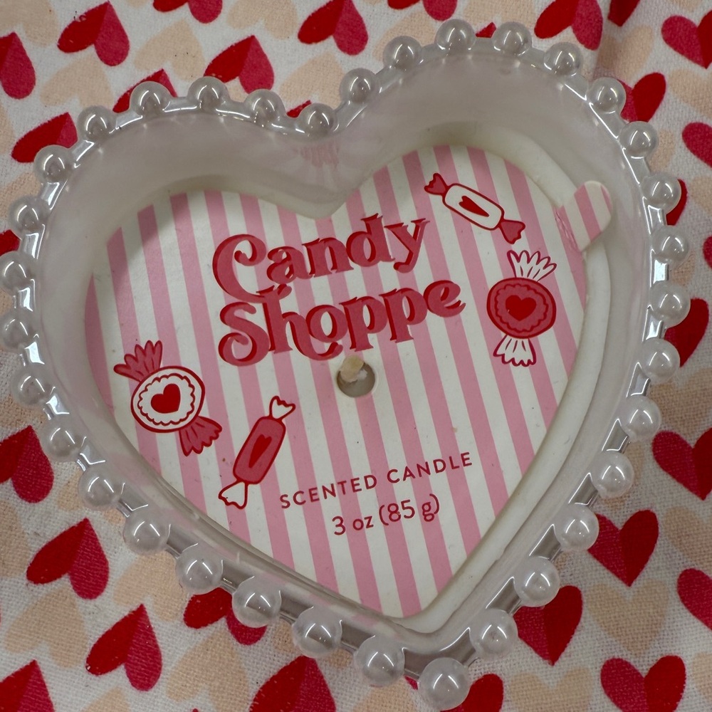 ❤️ Valentines Day Glass Heart Candle CANDY SHOPPE ❤️NWT Bullseye's Playground